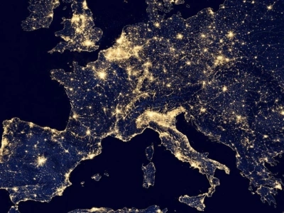 Bi B licht europa kaart 2025 08 14 124510 mejs
